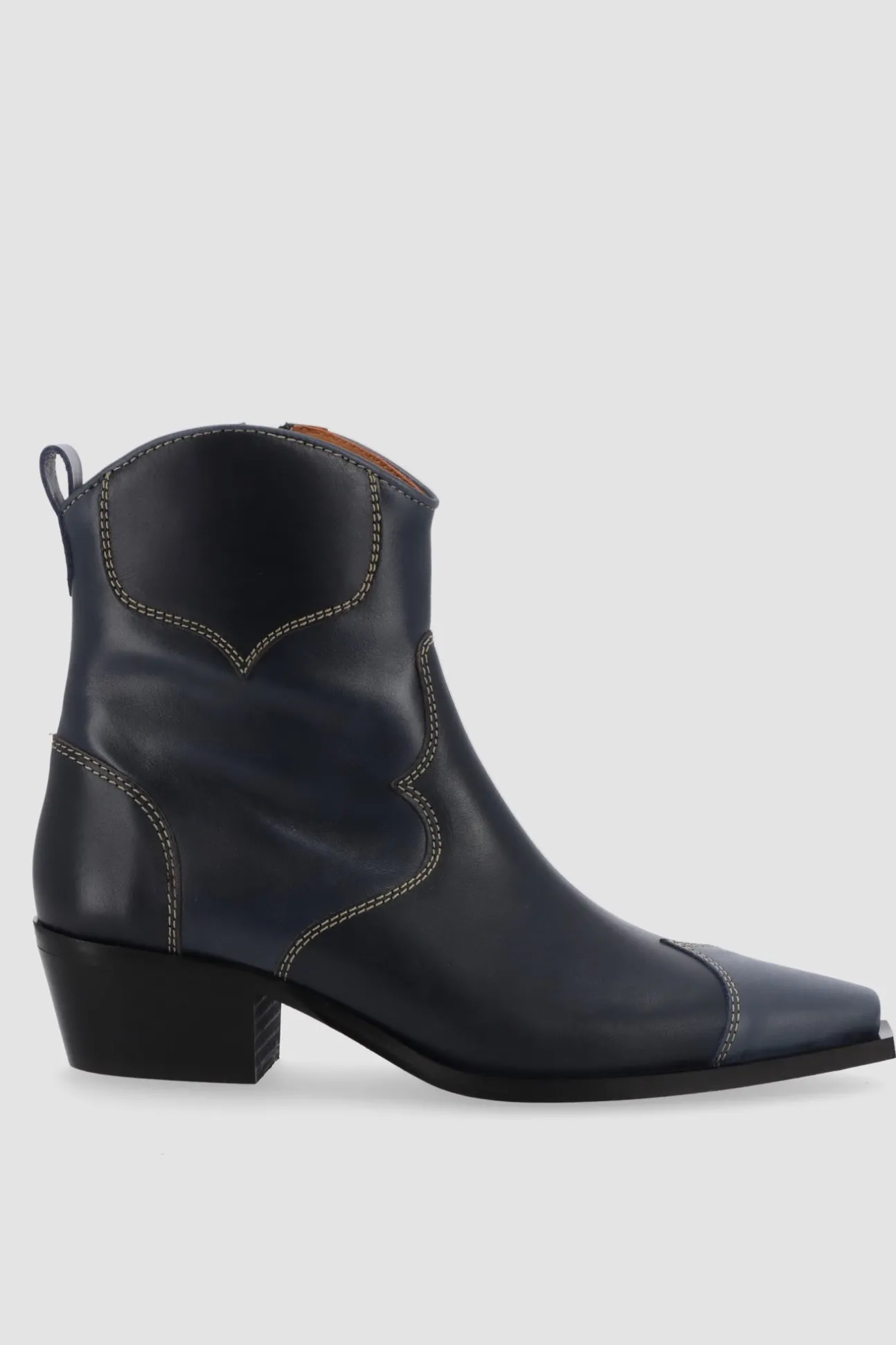 Alohas Buffalo Blues Leather Ankle Boots